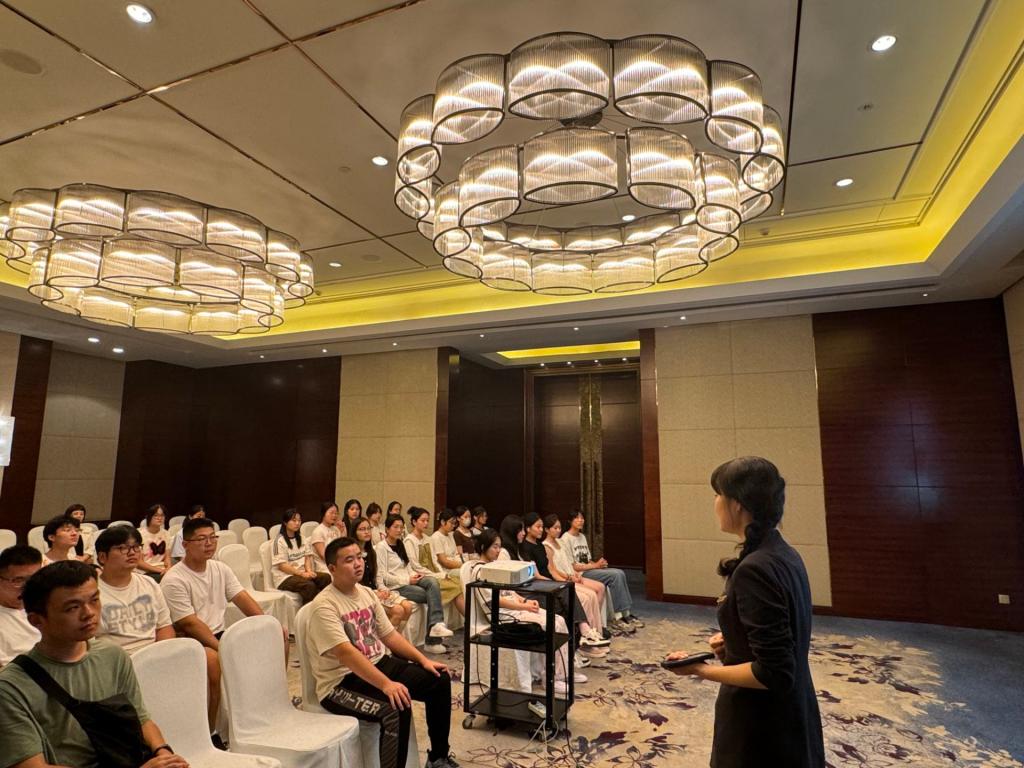 【新生入學教育系列】探索至微,體驗至深--酒店管理與數字化運營專業新生開啟行業認知之旅